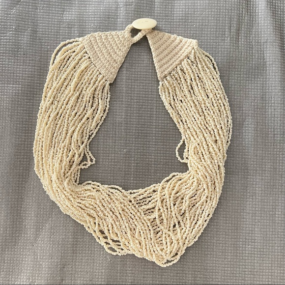 Beaded Neclace - Picture 1 of 4